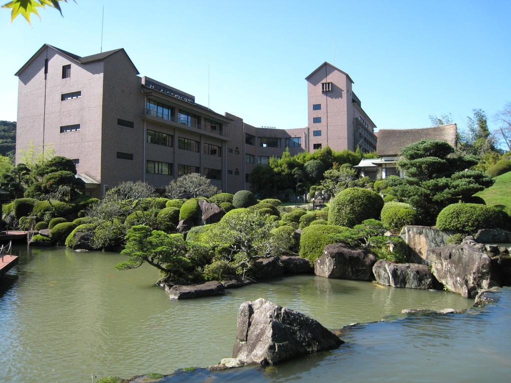Takeo Century Hotel Exterior photo
